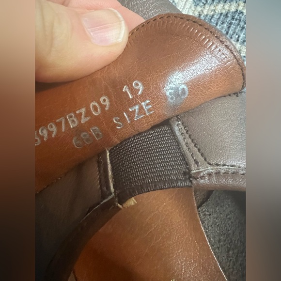 Barker of Earls Barton slip on Loafers taupe brown made in England - Picture 8 of 10